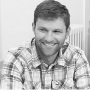 Dr Tristan Thwaites